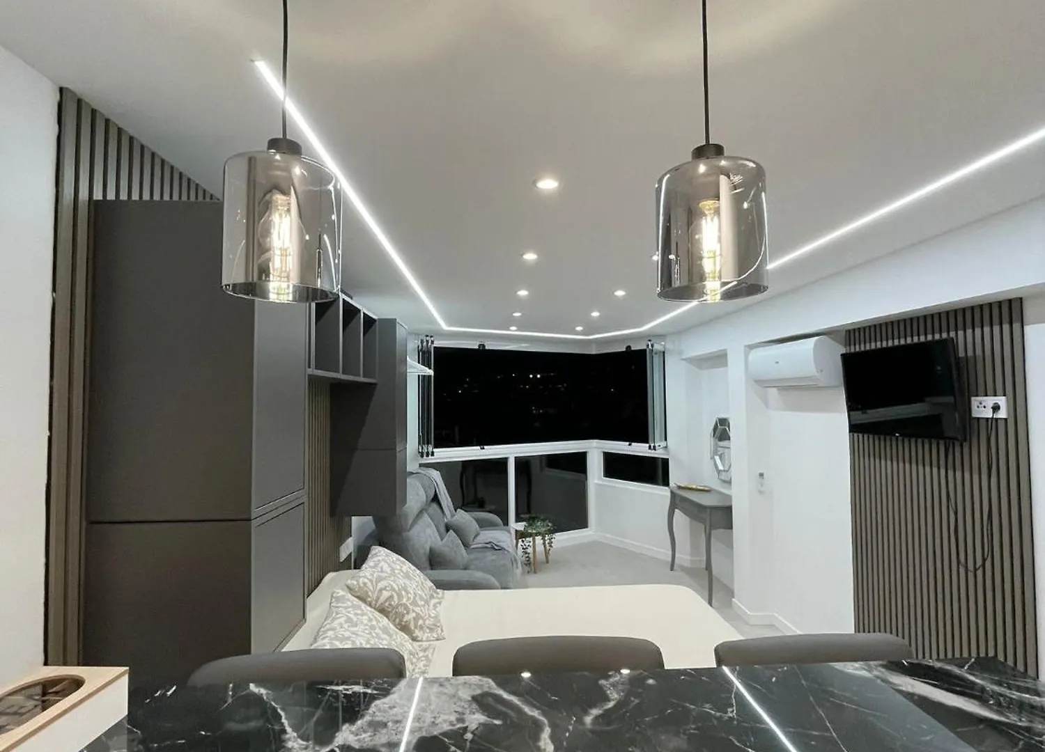 Luxury Piscis Apartment Benalmadena 0*,  Spain